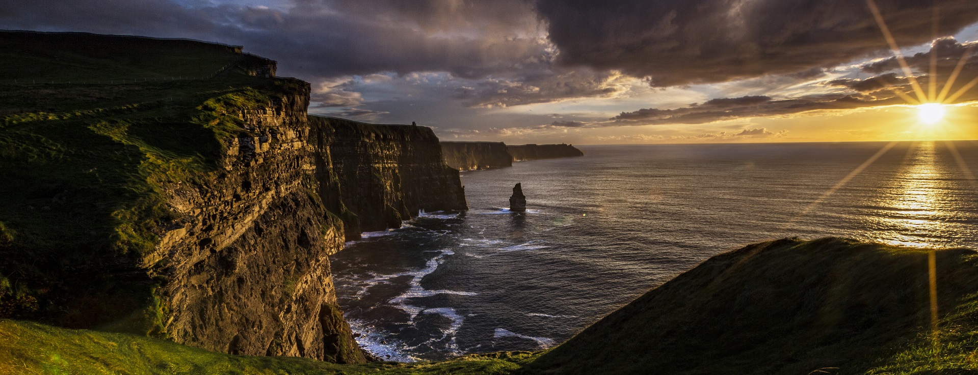 Reunions at Cliffs of Moher