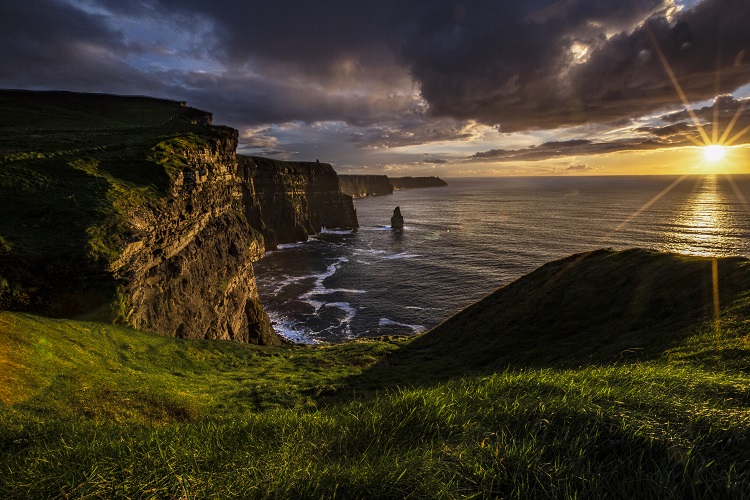 Sunlight at the Cliffs of Moher
