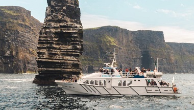 Doolin Ferry - Cliffs of Moher